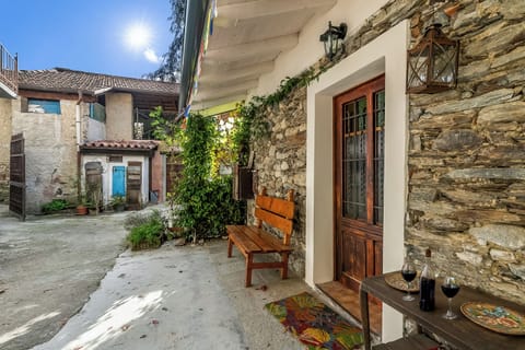 Family Studio, Mountainside (Il Nido del Ciabattino Pet Friendly) | Exterior
