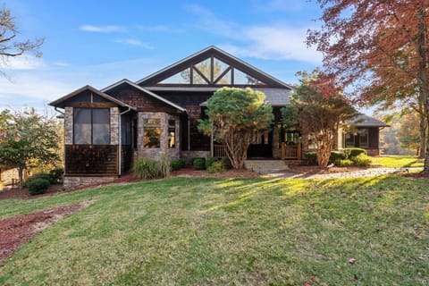 Enjoy access to 3 exceptional homes: The Lodge, The Bunkhouse, & The Cabin