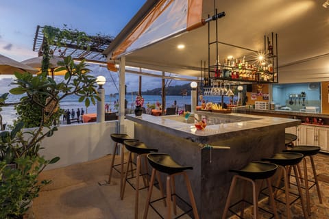 Beach bar