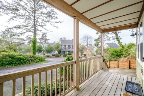 West facing front porch, do not miss the evening sun while relaxing. 