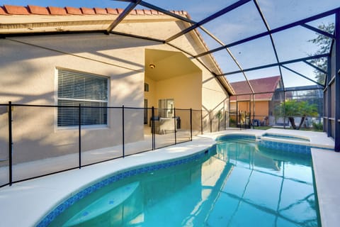 Davenport Vacation Rental | 4BR | 3BA | Half Step Required | 1,743 Sq Ft