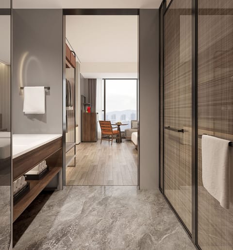 Shower, rainfall showerhead, free toiletries, hair dryer