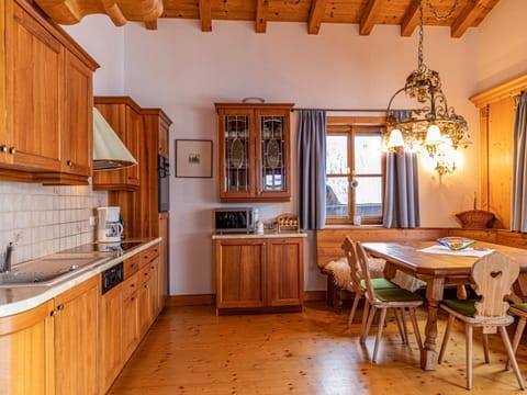 House | Private kitchen