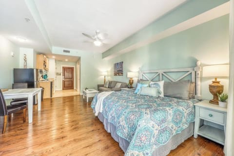 Comfortable and stylish living space!  King bed and queen sleeper sofa!