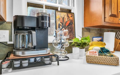 We offer K cups, sugar, creamer, and tea for your morning beverages. We also offer a welcome package pointing you to area must-visit spots such as Hopscotch Bakery and Market.