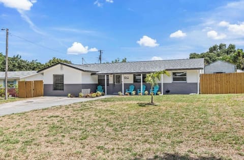 Welcome to our Largo Home, your perfect getaway for comfort and relaxation. We're thrilled to have you stay! #LargoLiving #HomeSweetHome