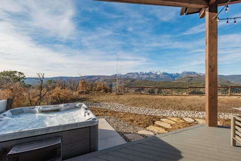 Awesome views of the La Plata Mountains from the private hot tub.