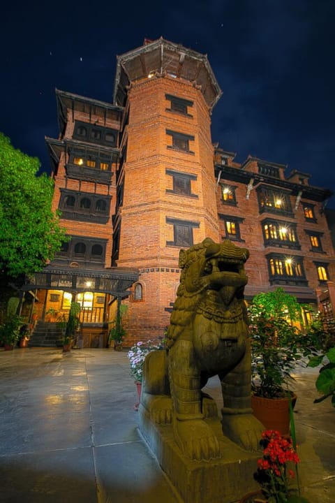 Front of property - evening/night