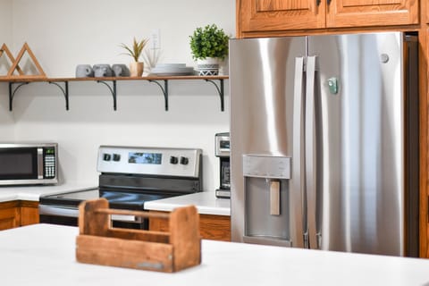 Kitchen with French Door Fridge
