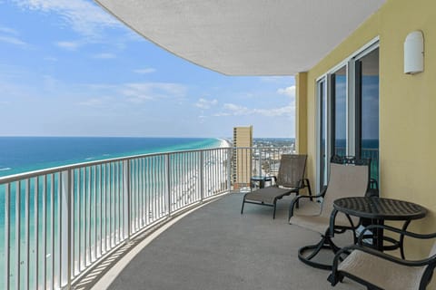 Apartment (2 Bedrooms) | Front of property
