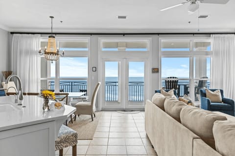 House (4 Bedrooms) | Front of property