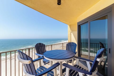 Signature Condo, 1 Bedroom, Kitchen, Beach View | Balcony