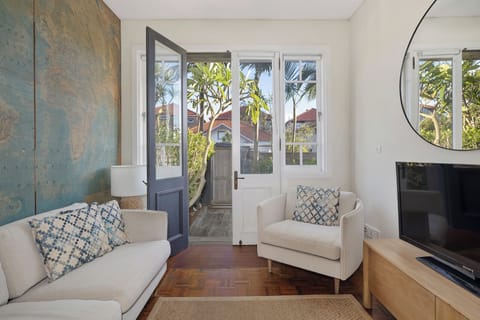 Living Room and Entrance
