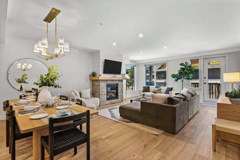 Absolutely Stunning, Warm and Cozy Open Living Area!