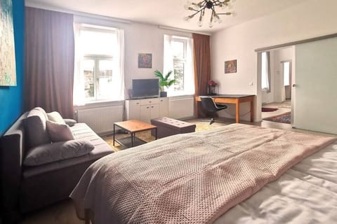 Apartment, Courtyard View | 1 bedroom, individually decorated, individually furnished, desk