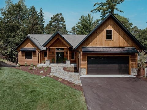 Welcome to Manhattan Point