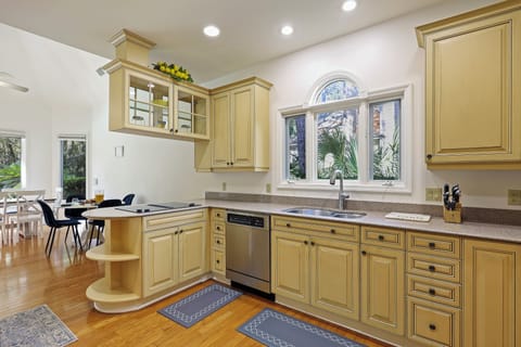 6 Gunnery Lane | Kitchen - 6 Gunnery Lane | Kitchen