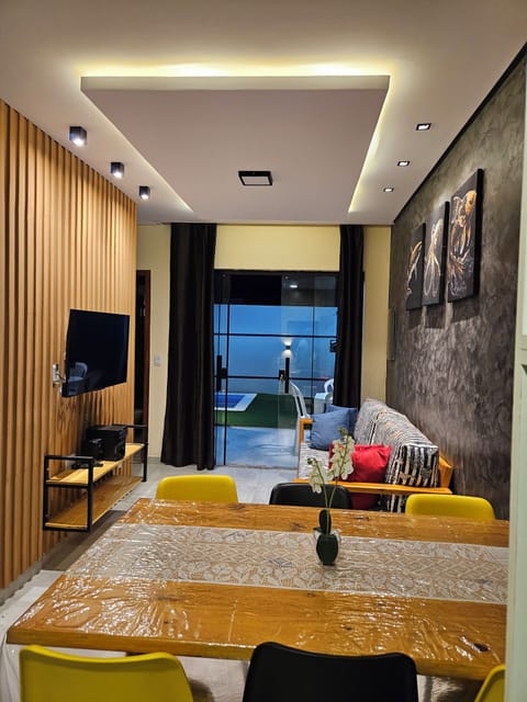 Villa | In-room dining