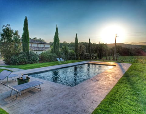 Garden,Pool view,Swimming pool