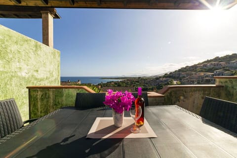 Autumn, Balcony / Terrace / Patio, Spring, Summer