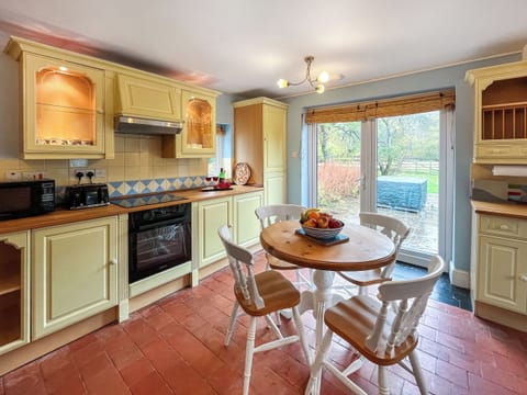 Kitchen area | Y Ddol, Colwyn Bay
