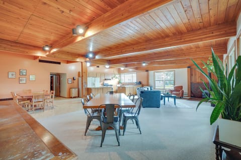 Mount Calvary Vacation Rental | 12BR | 13.5BA | Step-Free Access | 10,000 Sq Ft