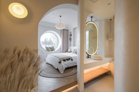 Deluxe Double Room | Blackout drapes, soundproofing, free WiFi