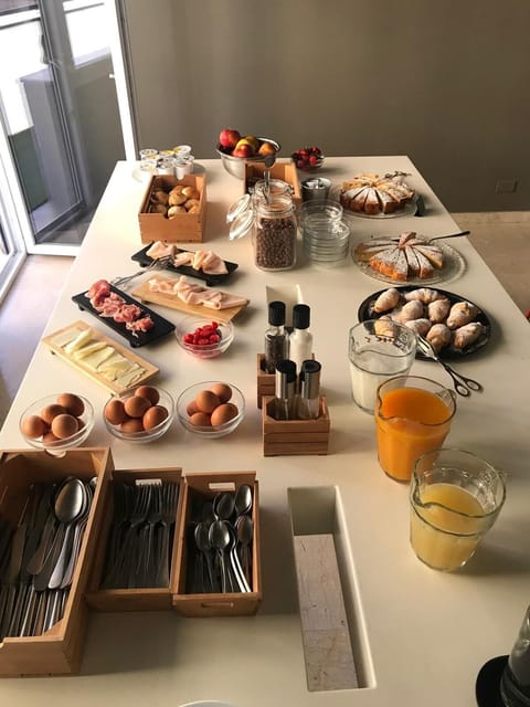 Daily continental breakfast for a fee