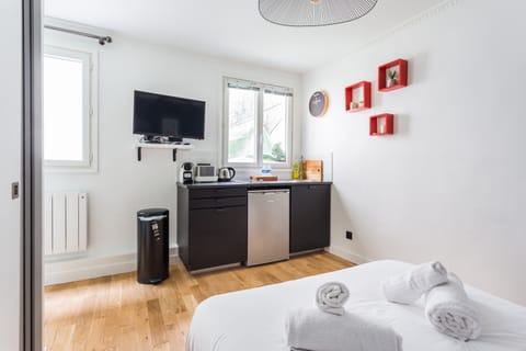 Apartment | 1 bedroom, iron/ironing board, bed sheets