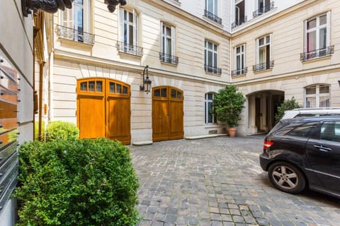 Apartment | Property grounds