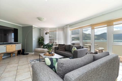 House | 3 bedrooms, Internet