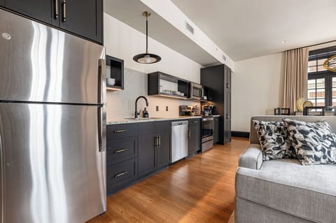 Fully equipped kitchen with modern appliances, offering everything you need for preparing meals or enjoying a morning coffee.