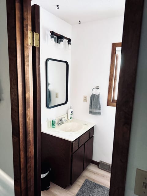 Master Bathroom-- Shower Unit