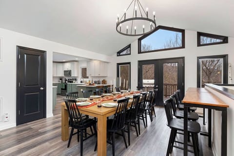 Dining for 18 across the dining room and kitchen