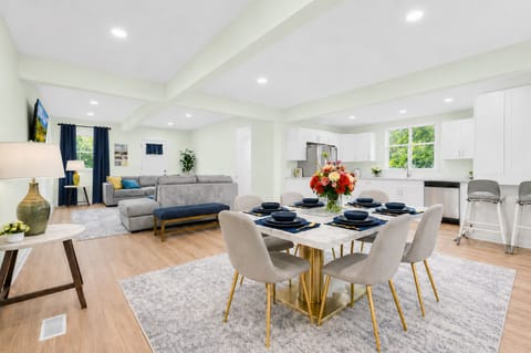 Open concept layout. Central AC/ Heating. Have meals together and  relax.