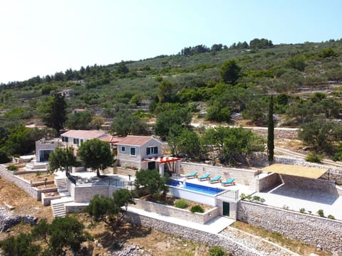 Villa, Swimming Pool, Mountain Village, Resort