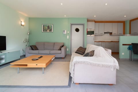 Apartment | Living room