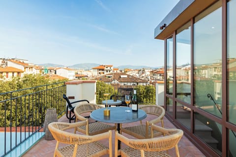 Rooftop terrace