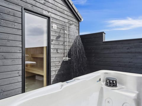 House | Spa treatment
