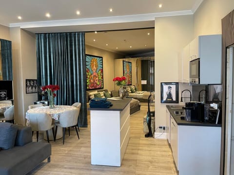 Apartment | Living room