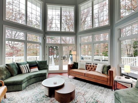 House (4 Bedrooms) | Property amenity