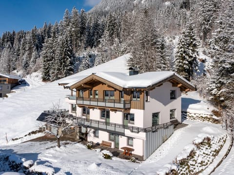 Holiday Home Exterior [winter]