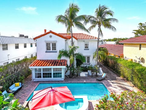 View as you enter the gate.