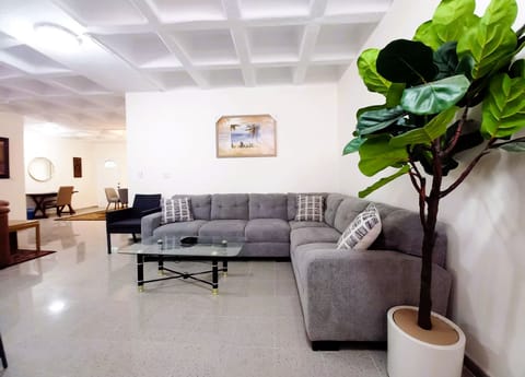 Triple Room | Living area