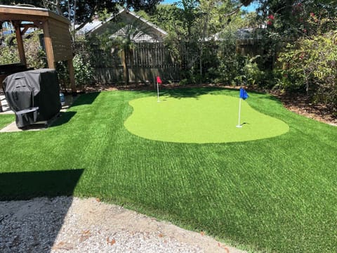 Enjoy a friendly game of golf on our putting green. 