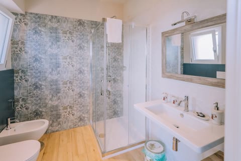 Double Room, Sea View | Bathroom | Shower, hair dryer, towels, soap