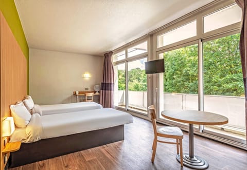 Twin Room, Non Smoking | Premium bedding, desk, soundproofing, free WiFi