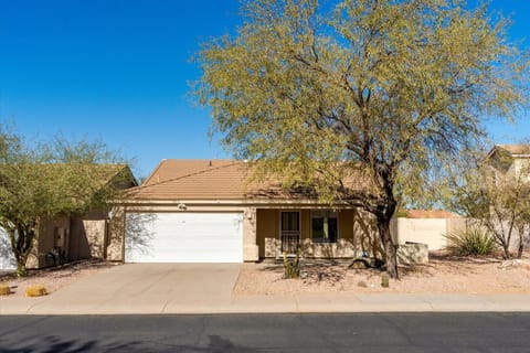 Home is located in an upscale gated community.  Attached garage parking offers convenience, security, and protection from the Arizona sun.  Fully furnished Phoenix home with garage parking, utilities included, and flexible extended-stay accommodations