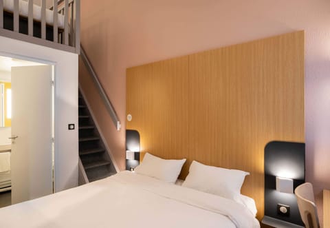 Quadruple Room, Non Smoking | Premium bedding, desk, soundproofing, free WiFi