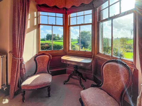 Living area | Kirkdale, Kirkdale